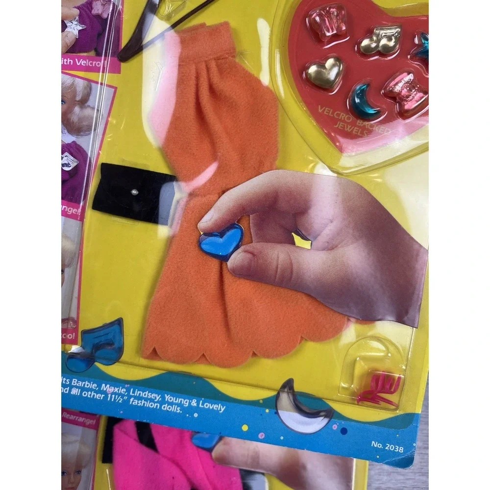 VTG Shillman Dress Track Suit & Jewels Stick-it On-it Fashion Outfit 1989 Barbie